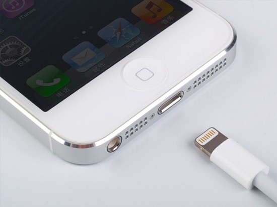 蘋果手機(jī)如何正確充電，用iPhone數(shù)據(jù)線正確充電技巧